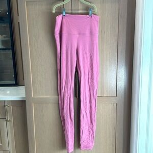 Women’s Lululemon leggings